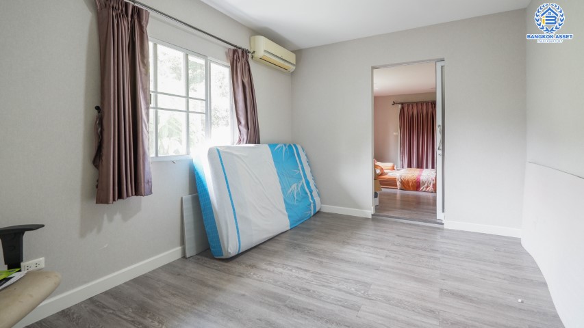 *****บ้านเดี่ยวมือสอง แบรนด์ LH ม.พฤกษ์ลดา1 บางใหญ่-เซ็นทรัลเวสต์เกต หลังมุม บ้านสวย ตกแต่งใหม่ เนื้อที่ 68 ตร.ว. ฟังก์ชัน 3 ห้องนอน 4 ห้องน้ำ 2 ที่จอดรถ บนทำเลเส้นทางสายหลัก "กาญจนาภิเษก" ใกล้เซ็นทรัลเวสต์เกต และเพียง 10 นาทีถึงรถไฟฟ้า "สถานีคลองบางไผ่"